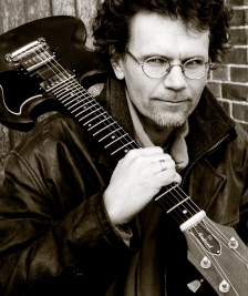 Mats Holtne, guitarist in Footloose  Photo: Thomas H Johnsson