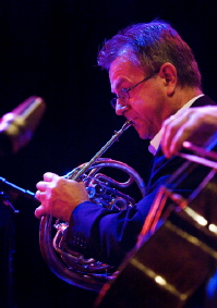 Thomas Kjelldén, french hornplayer in Relay Orchestra  Photo: Mats Persson